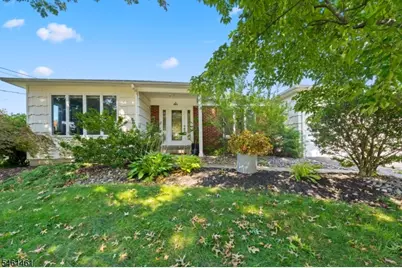 6 Martin Ln, Hamilton Township, NJ 08619 - Photo 1
