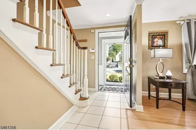 14 Wayland Dr, Verona, NJ 07044 - Photo 3