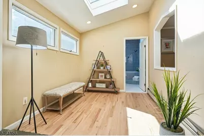 14 Wayland Dr, Verona, NJ 07044 - Photo 17
