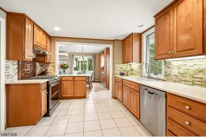 14 Wayland Dr, Verona, NJ 07044 - Photo 11