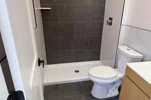 57 Montgomery Ave, Newark, NJ 07108 - Photo 7