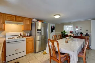 75 Chambers St, Newark, NJ 07105 - Photo 3