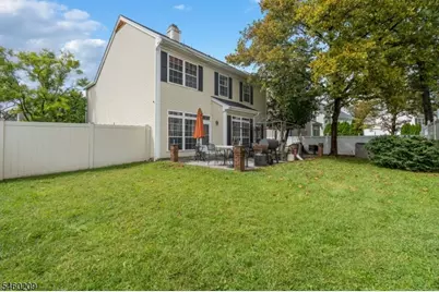 40 Champlain Way, Franklin Township, NJ 08823 - Photo 35