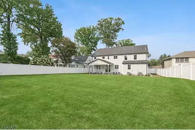 616 S Chestnut St, Westfield, NJ 07090 - Photo 43