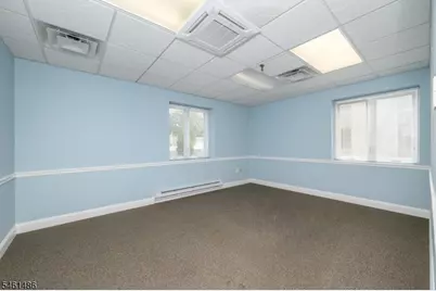 727 Raritan Rd, Clark Township, NJ 07066 - Photo 19
