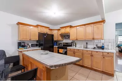 363 Summer St, Paterson, NJ 07501 - Photo 5