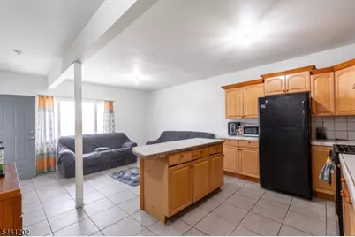 363 Summer St, Paterson, NJ 07501 - Photo 17