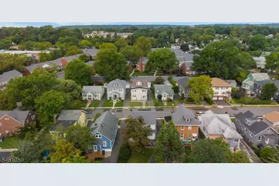19 Meadowbrook Pl, Maplewood, NJ 07040 - Photo 11