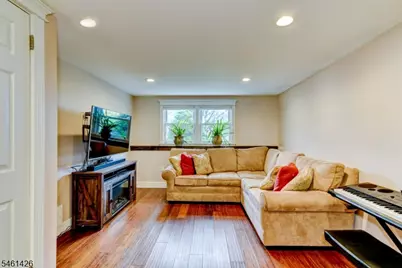 108 Golf Rd, Bloomfield, NJ 07003 - Photo 33