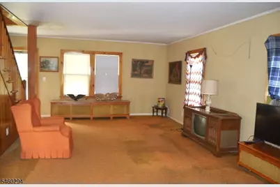 42 Fortysecond St, Readington, NJ 08889 - Photo 15