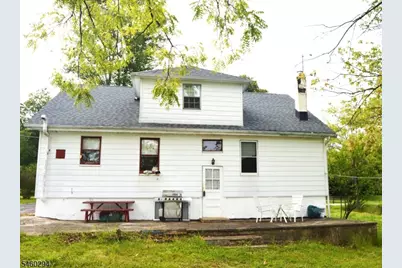 42 Fortysecond St, Readington, NJ 08889 - Photo 9