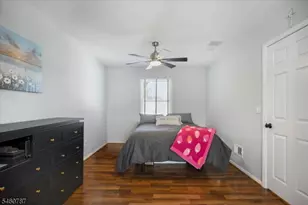 73 Burnside Pl, Wanaque, NJ 07420 - Photo 15