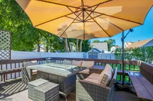 73 Burnside Pl, Wanaque, NJ 07420 - Photo 25