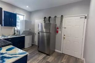 867 S 17th St, Newark, NJ 07108 - Photo 15