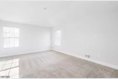 101 Tallwood Ln, Green Brook Township, NJ 08812 - Photo 13