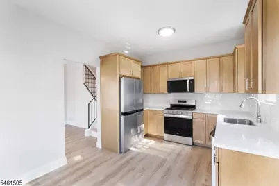 101 Tallwood Ln, Green Brook Township, NJ 08812 - Photo 5