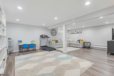 2105 Maple View Ct, Scotch Plains Township, NJ 07076 - Photo 25