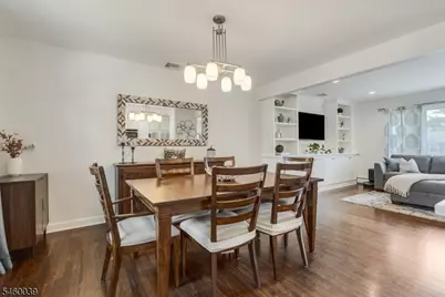 2105 Maple View Ct, Scotch Plains Township, NJ 07076 - Photo 13