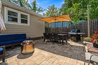 2105 Maple View Ct, Scotch Plains Township, NJ 07076 - Photo 29