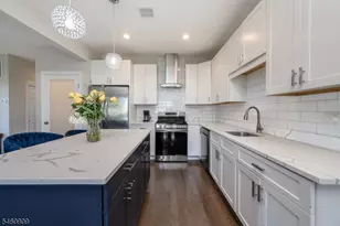 112 Valerie Dr, Manville, NJ 08835 - Photo 7