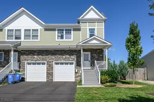 112 Valerie Dr, Manville, NJ 08835 - Photo 1