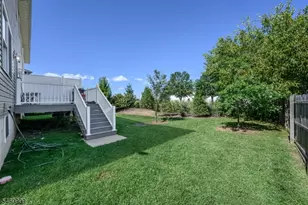 112 Valerie Dr, Manville, NJ 08835 - Photo 27