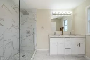 112 Valerie Dr, Manville, NJ 08835 - Photo 17