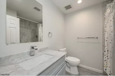 112 Valerie Dr, Manville, NJ 08835 - Photo 13