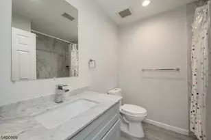112 Valerie Dr, Manville, NJ 08835 - Photo 13