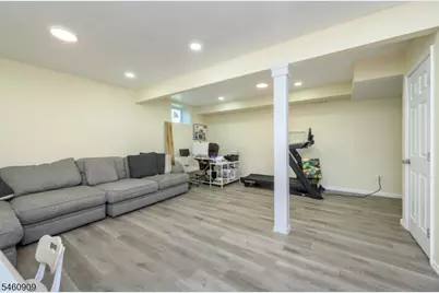 112 Valerie Dr, Manville, NJ 08835 - Photo 23