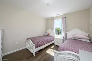 112 Valerie Dr, Manville, NJ 08835 - Photo 11