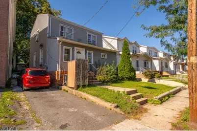75 Osborne Pl, Irvington, NJ 07111 - Photo 3