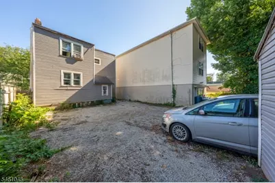 75 Osborne Pl, Irvington, NJ 07111 - Photo 21