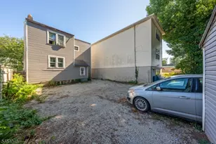 75 Osborne Pl, Irvington, NJ 07111 - Photo 21