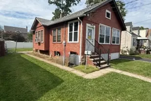17 W Park Ave, Woodbridge Township, NJ 07001 - Photo 1
