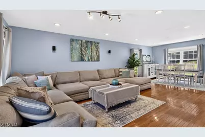8 Cross Oak Ln, West Milford, NJ 07480 - Photo 11