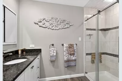 8 Cross Oak Ln, West Milford, NJ 07480 - Photo 19