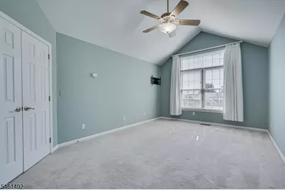 1092 Shadowlawn Dr, Green Brook Township, NJ 08812 - Photo 19