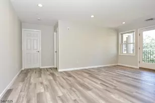7 Bergen St, Westwood, NJ 07675 - Photo 7
