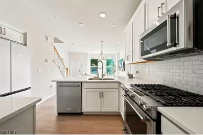 7 Jessica Ln #1104, Union Township, NJ 07083 - Photo 25