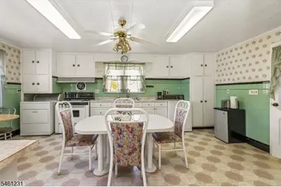 407 Franklin Ave, Belleville, NJ 07109 - Photo 11