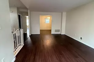 730 Harbortown Blvd, Perth Amboy, NJ 08861 - Photo 11