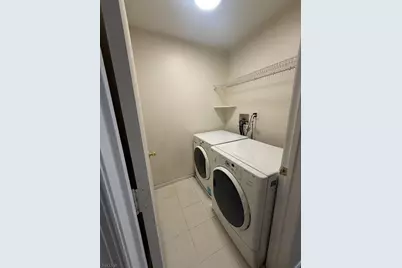 730 Harbortown Blvd, Perth Amboy, NJ 08861 - Photo 17