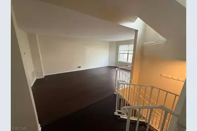 730 Harbortown Blvd, Perth Amboy, NJ 08861 - Photo 5