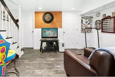 609B Arnett St, Elizabeth, NJ 07202 - Photo 21