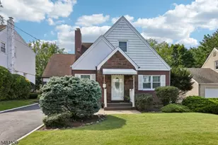 153 Madison Ave., River Edge, NJ 07661 - Photo 1
