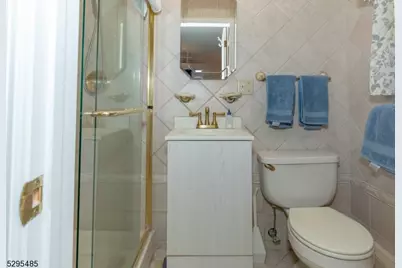 28 Elizabeth Dr, Wantage, NJ 07461 - Photo 11