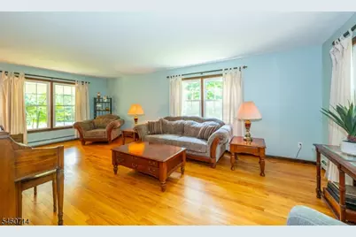 4 Tracey Ln, Sparta Township, NJ 07871 - Photo 11
