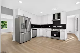 210 Oak Tree Ave, South Plainfield, NJ 07080 - Photo 13