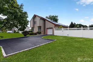 210 Oak Tree Ave, South Plainfield, NJ 07080 - Photo 3